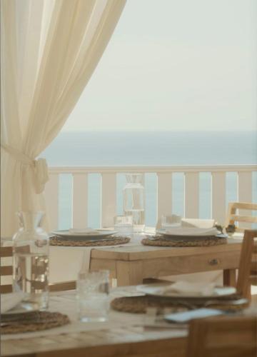 hotelmamela en deluxe-superior-sea-view-with-terrace 017